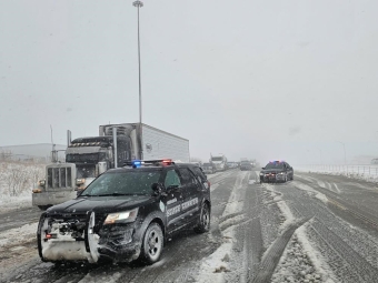 Cruiser on I-80 in the snow